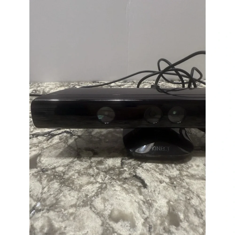 Genuine Microsoft XBOX 360 Kinect Sensor Bar 1414 Black with Power Adapter